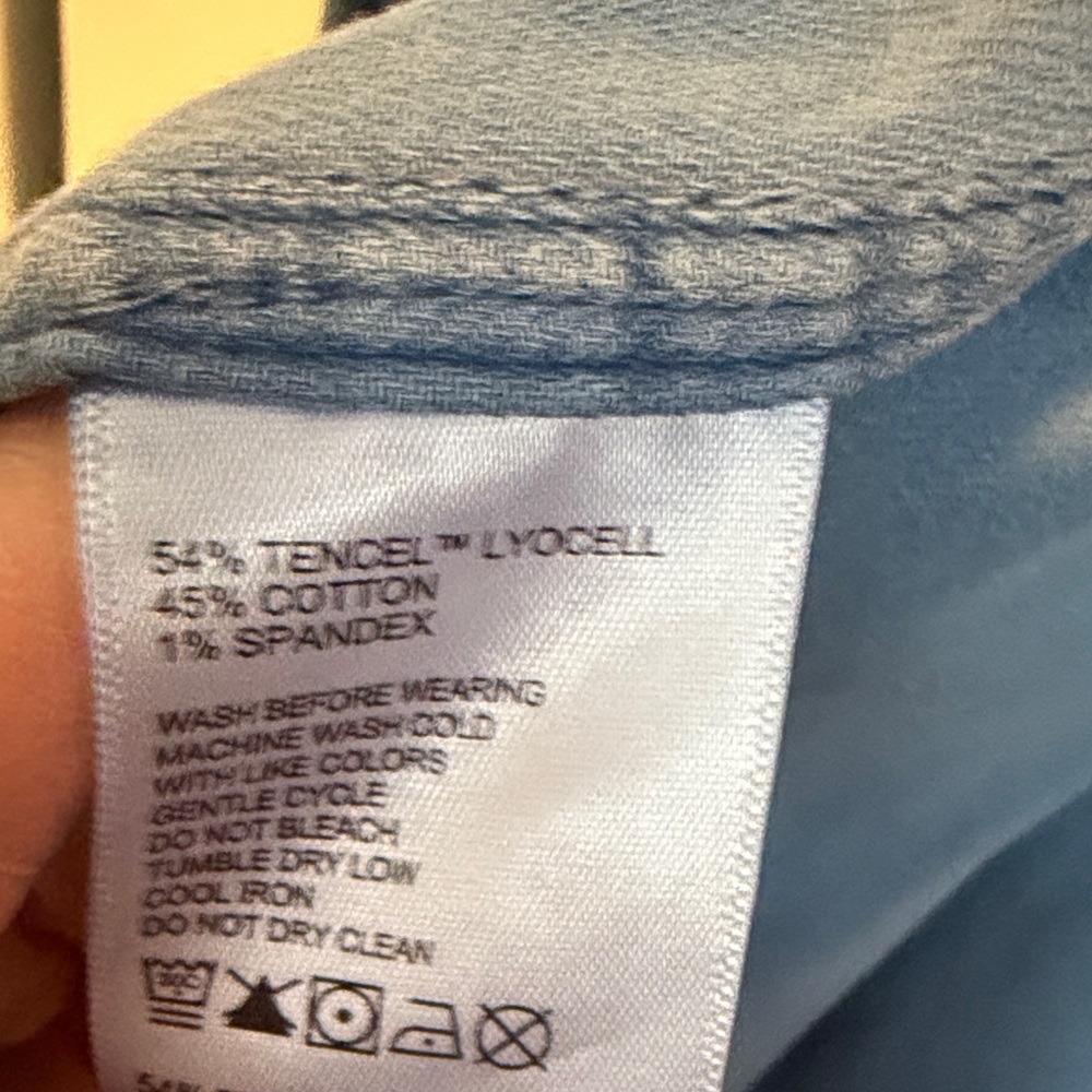 Tommy Bahama Men's Deep Blue Casual Shirt - Picture 4 of 4